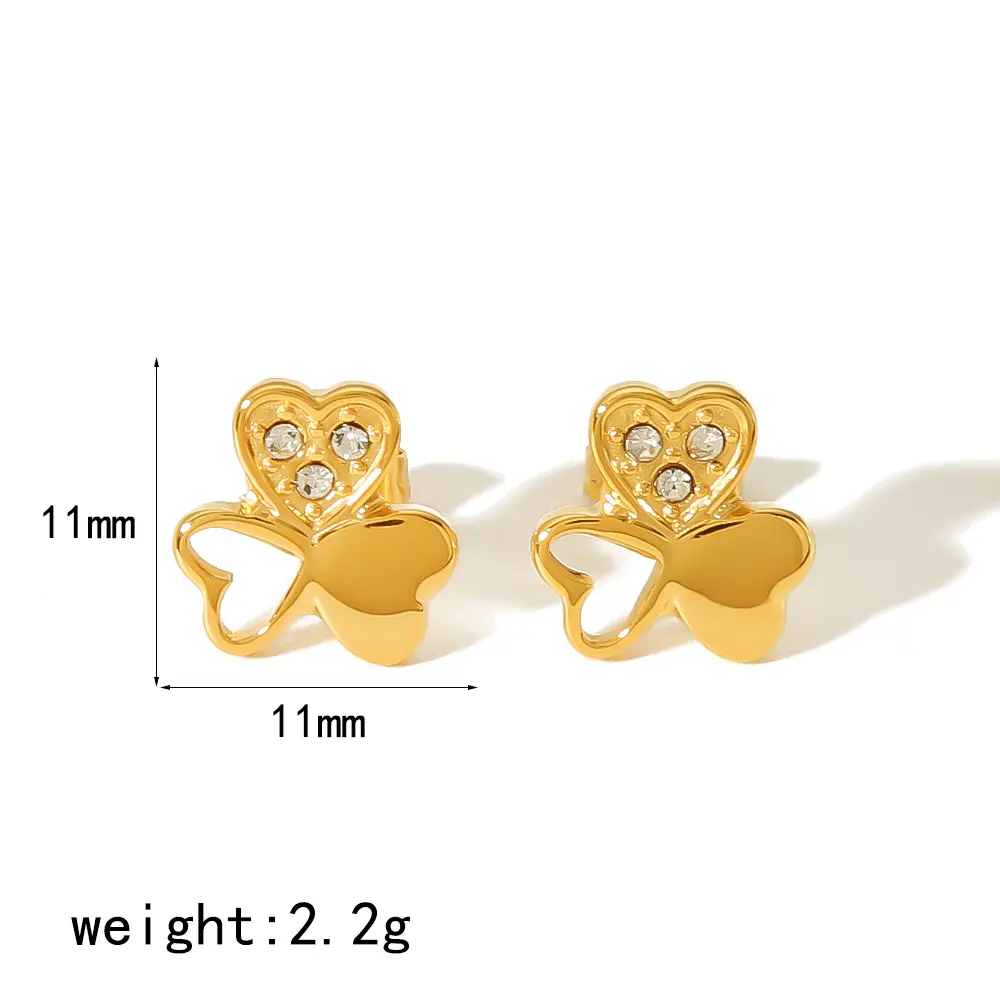 1 paire de boucles d'oreilles à tige en acier satiné plaqué or 18 carats avec trois cœurs et strass pour femme h5 Image2